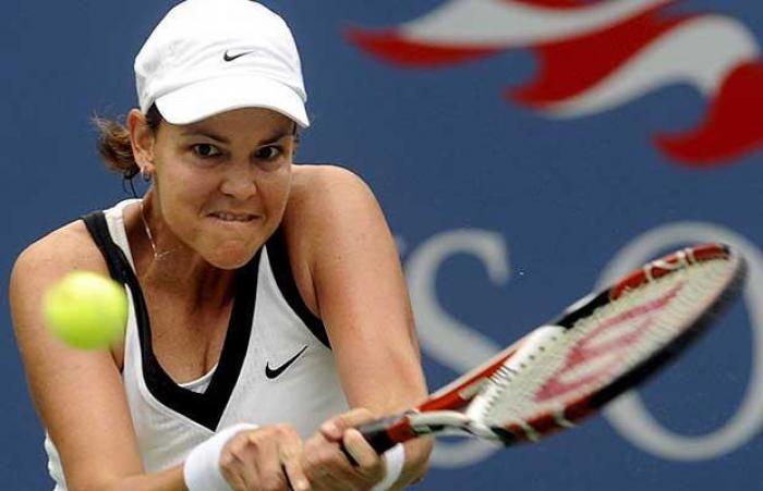 Davenport: Serena nunca debió jugar dobles en Roland Garros