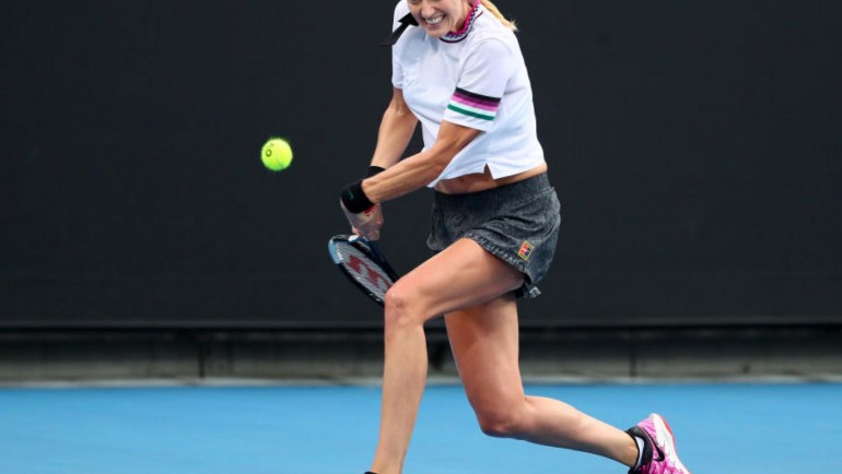 Kvitova dominante ante Begu en Melbourne