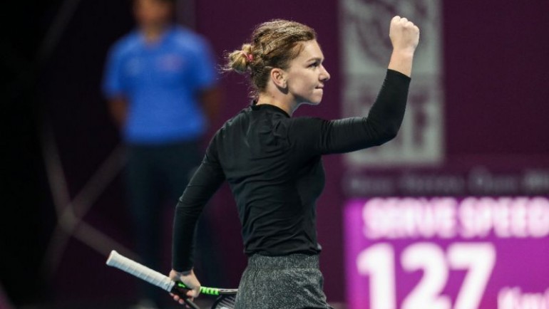 Simona Halep avanzó a la final del WTA de Doha con esforzado triunfo sobre Elina Svitolina
