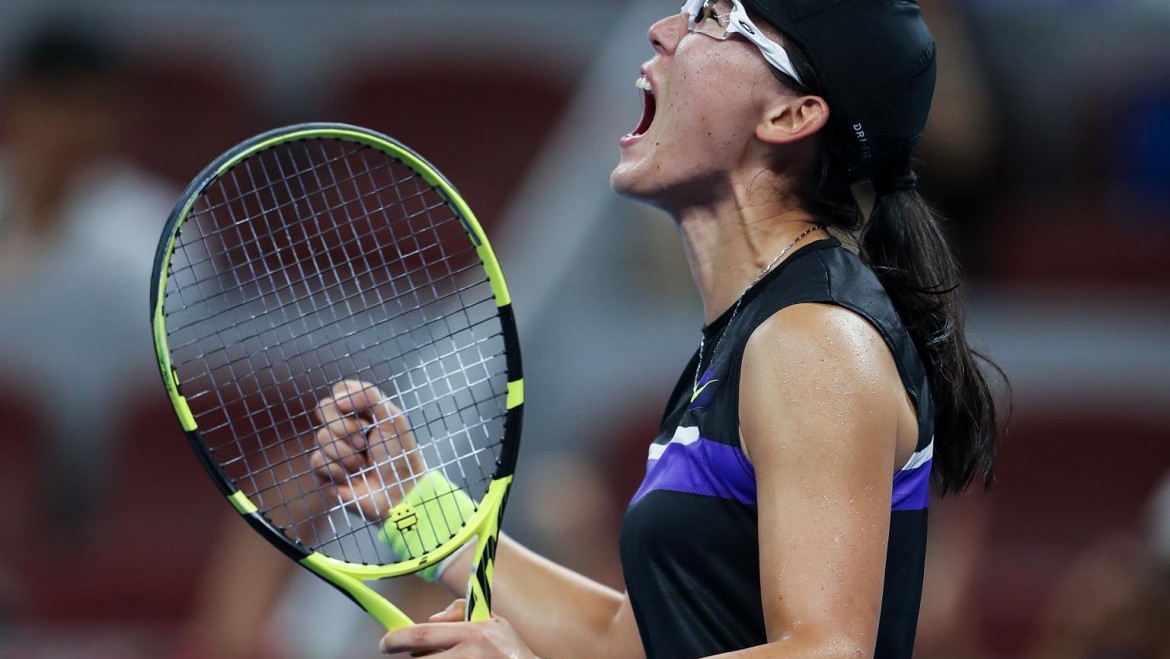 Saisai Zheng consigue clasificarse para los octavos de final del torneo WTA Premier de Pekín al vencer a Sloane Stephens