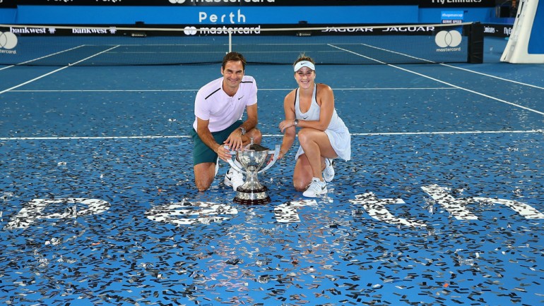 Belinda Bencic: Jugadoras de la WTA me envidian por jugar con Roger Federer