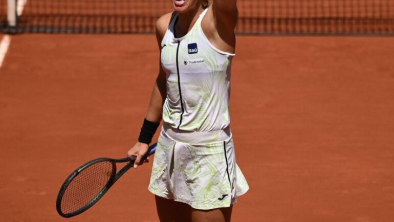 Beatriz Haddad Maia avanza a las semifinales de Roland Garros 2023 en un emocionante encuentro contra Ons Jabeur.