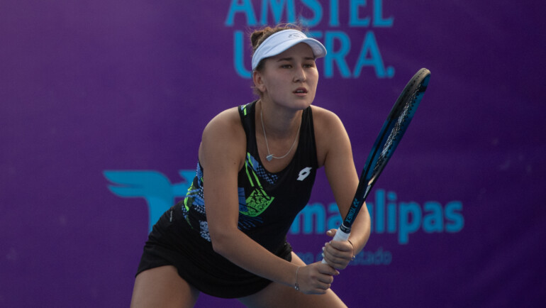 Kamila Rakhimova arrasa con Raluca Serban en el Abierto de Tampico, 6-0, 6-2