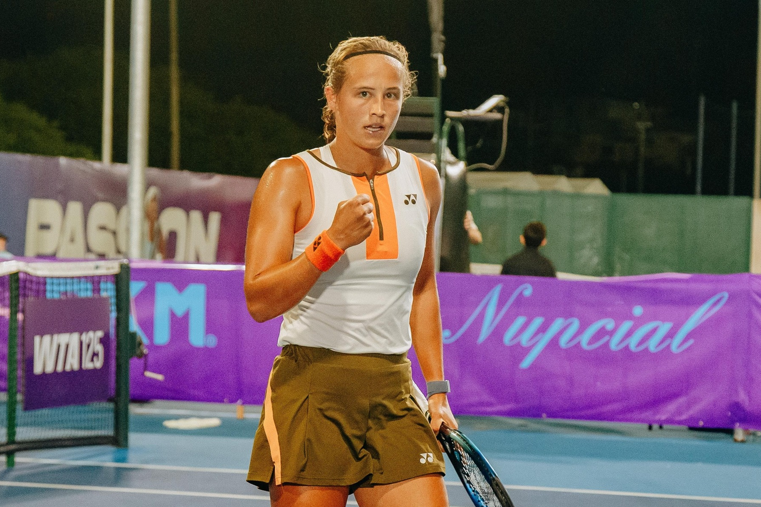 Hanne Vandewinkel elimina a Elizabeth Mandlik en la primera ronda del Abierto Tampico 2025