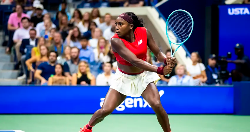 Coco Gauff y Naomi Osaka avanzan a segunda ronda del US Open 2025